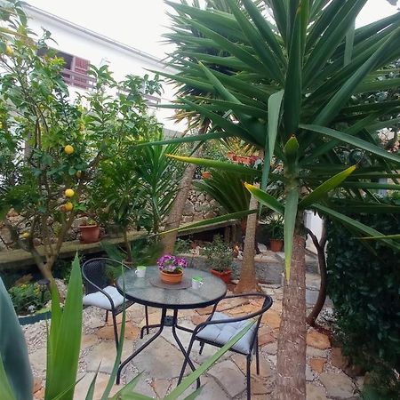 Apartmani Bonavia Jelsa  Luaran gambar