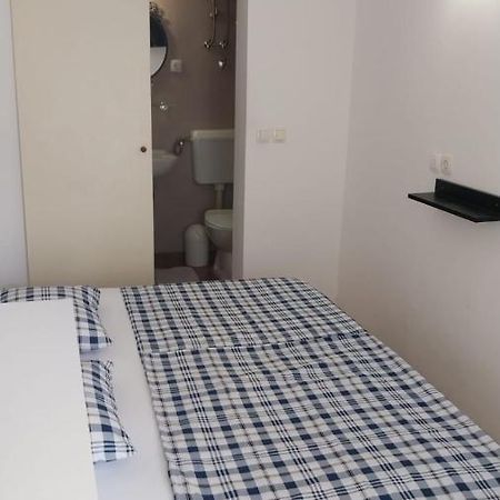 Apartmani Bonavia Jelsa  Luaran gambar