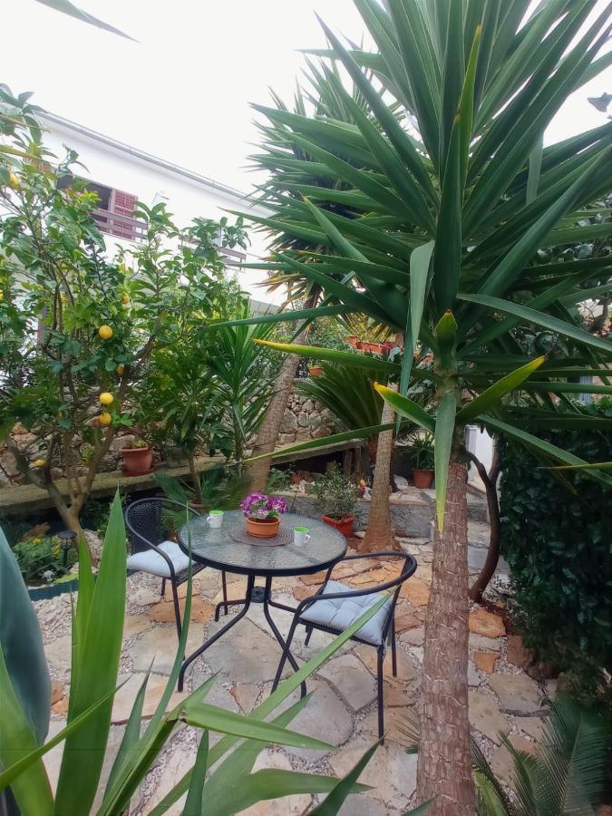 Apartmani Bonavia Jelsa  Luaran gambar