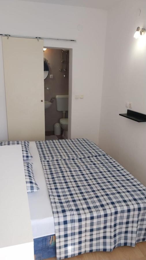 Apartmani Bonavia Jelsa  Luaran gambar